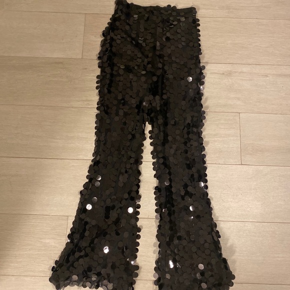 Sparkly Pants 🖤🤍🖤🤍 - Picture 2 of 3